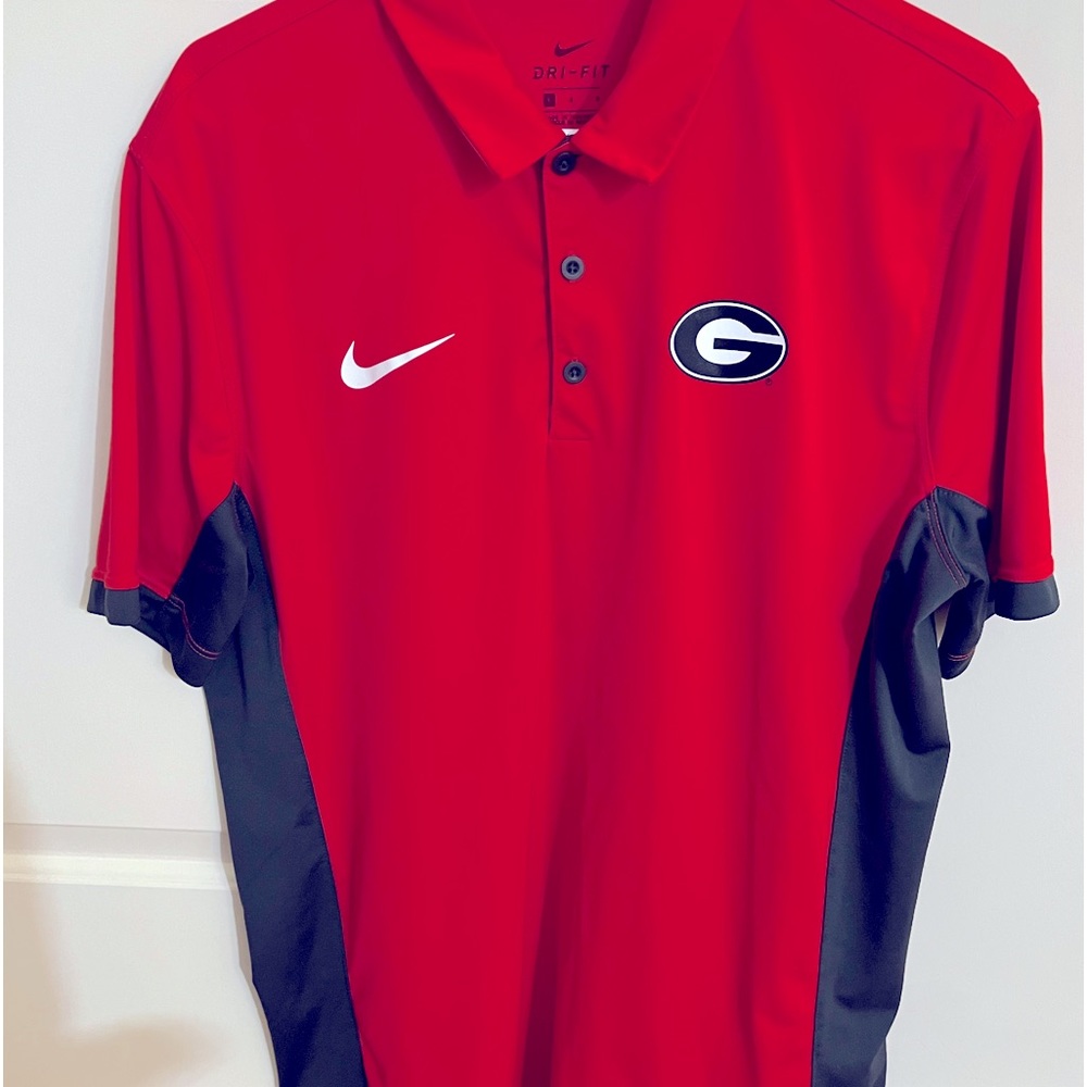 Georgia Bulldogs Adult Men's Red 3 Button Dri Fit Large